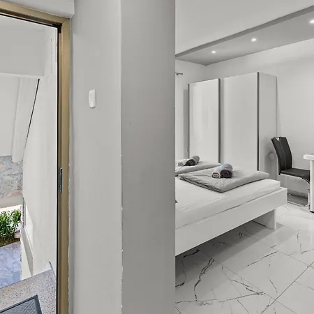 Gæstehus App Sandro With Common Pool