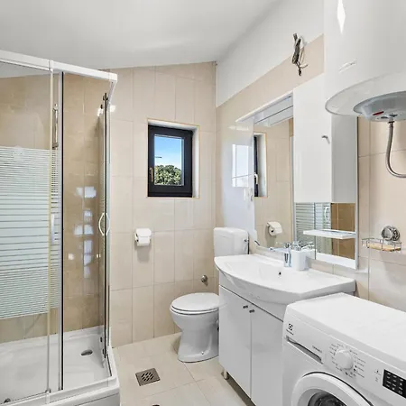 Gæstehus App Sandro With Common Pool 4*