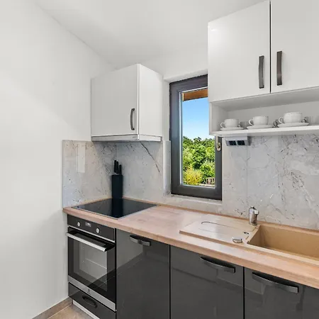 Gæstehus App Sandro With Common Pool