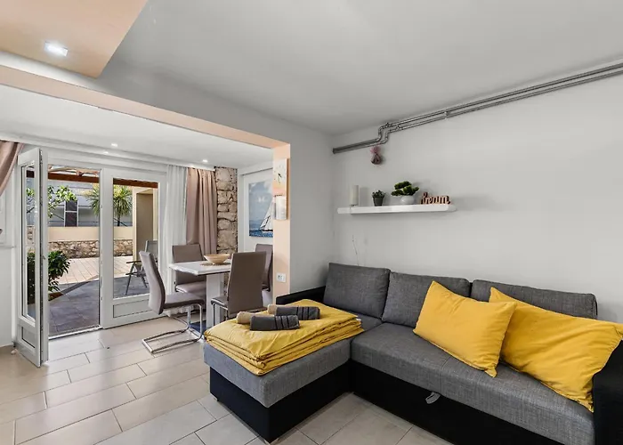 App Sandro With Common Pool 4* 포레치