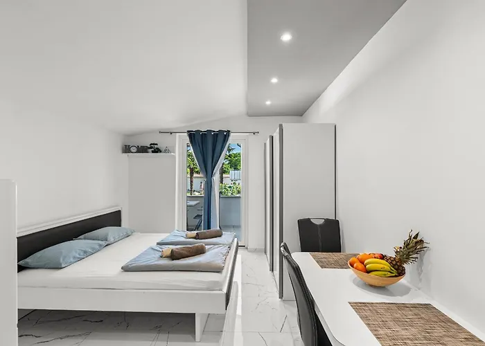 게스트하우스 App Sandro With Common Pool 4*