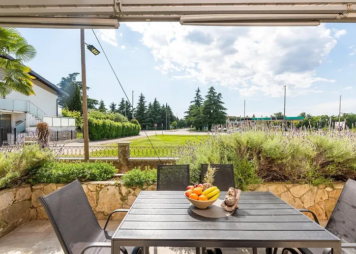 App Sandro With Common Pool 4*