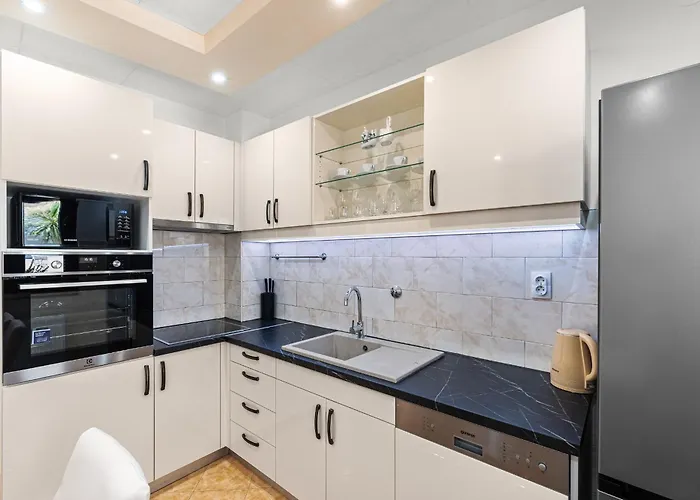 Gostinjska kuća App Sandro With Common Pool Porec